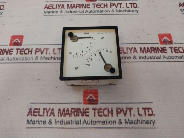 Crompton 244-80Lg-pzuy-c7-4T-br-sq Analog Voltmeter