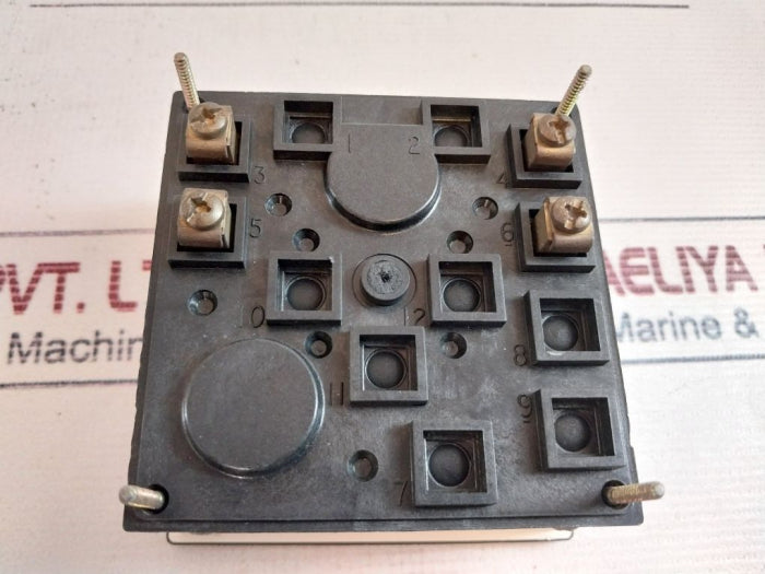 Crompton 244-80Lg-pzuy-c7-4T-br Panel Meter 4766401