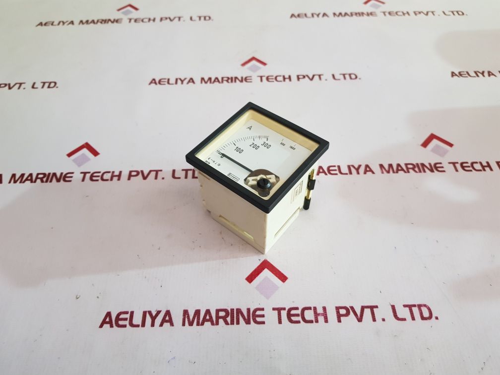 Crompton e243-026a-g-ls-rx-c7-sr ammeter