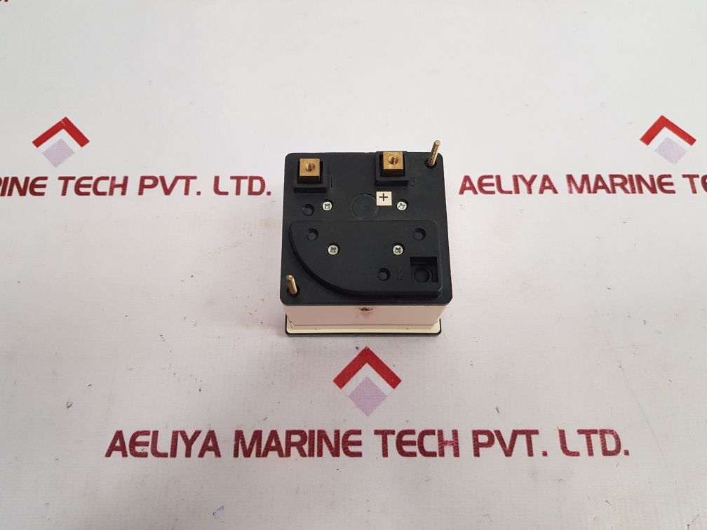 Crompton 361196 1 408017*1 Din Panel Meters