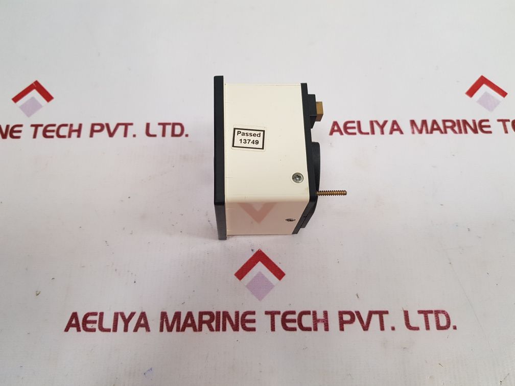 Crompton 361196 1 408017*1 Din Panel Meters