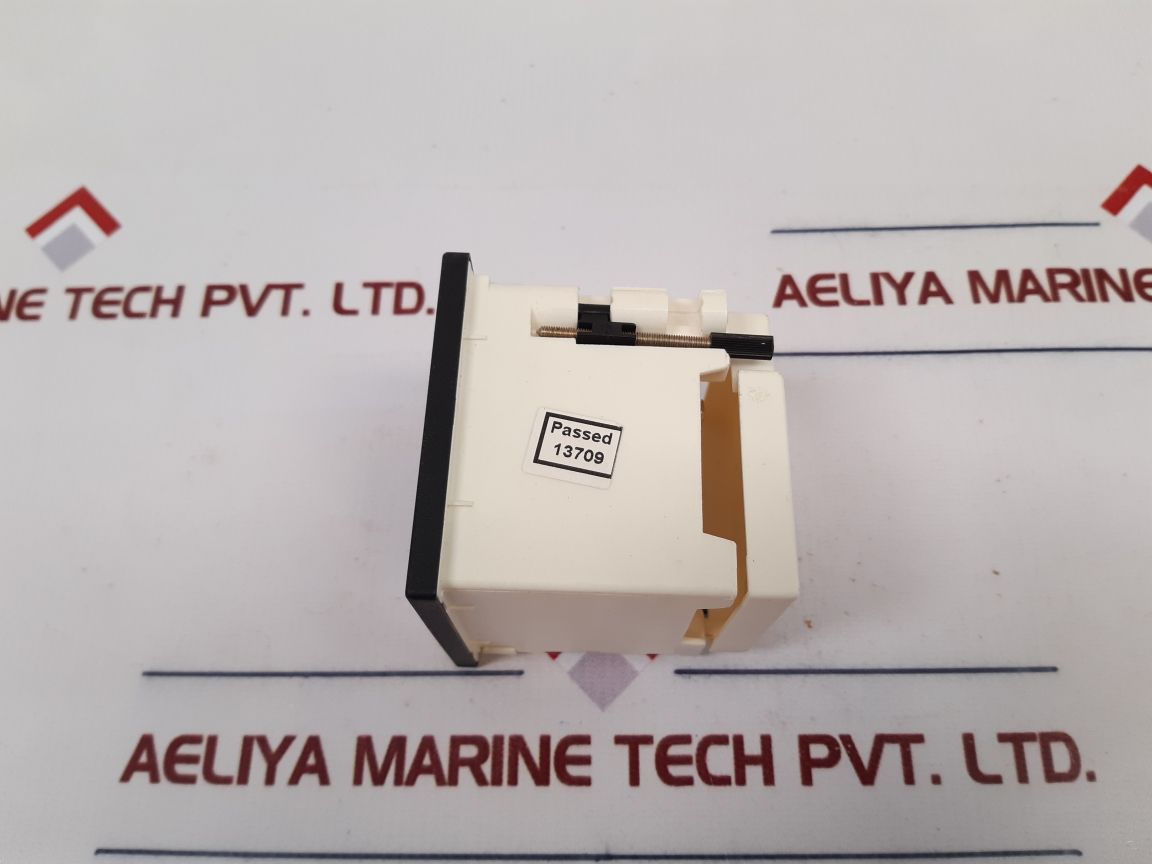 Crompton E243-015-g-ha-xz Panel Meter