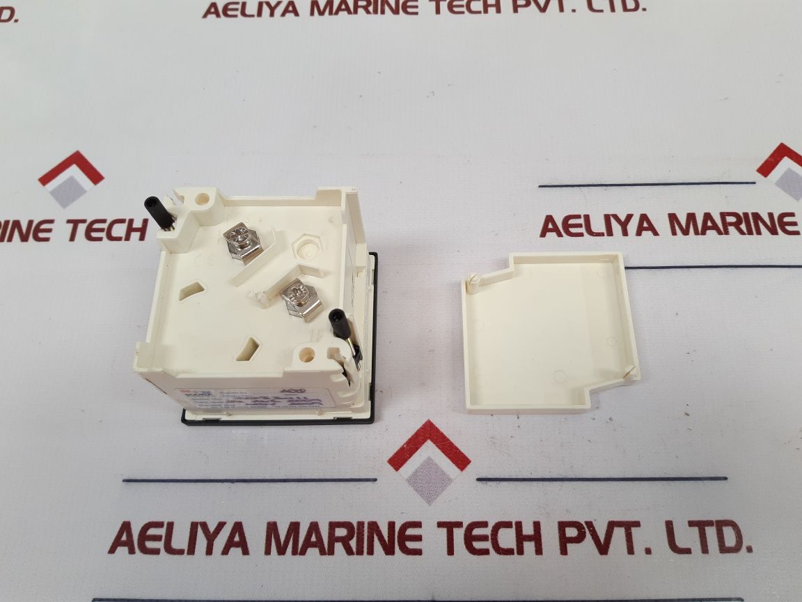 Crompton E243-025A-g-ls-pk-c6-sl Ammeter