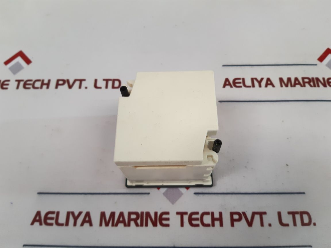 Crompton E243-026A-g-ls-rx-c7-sq Ammeter