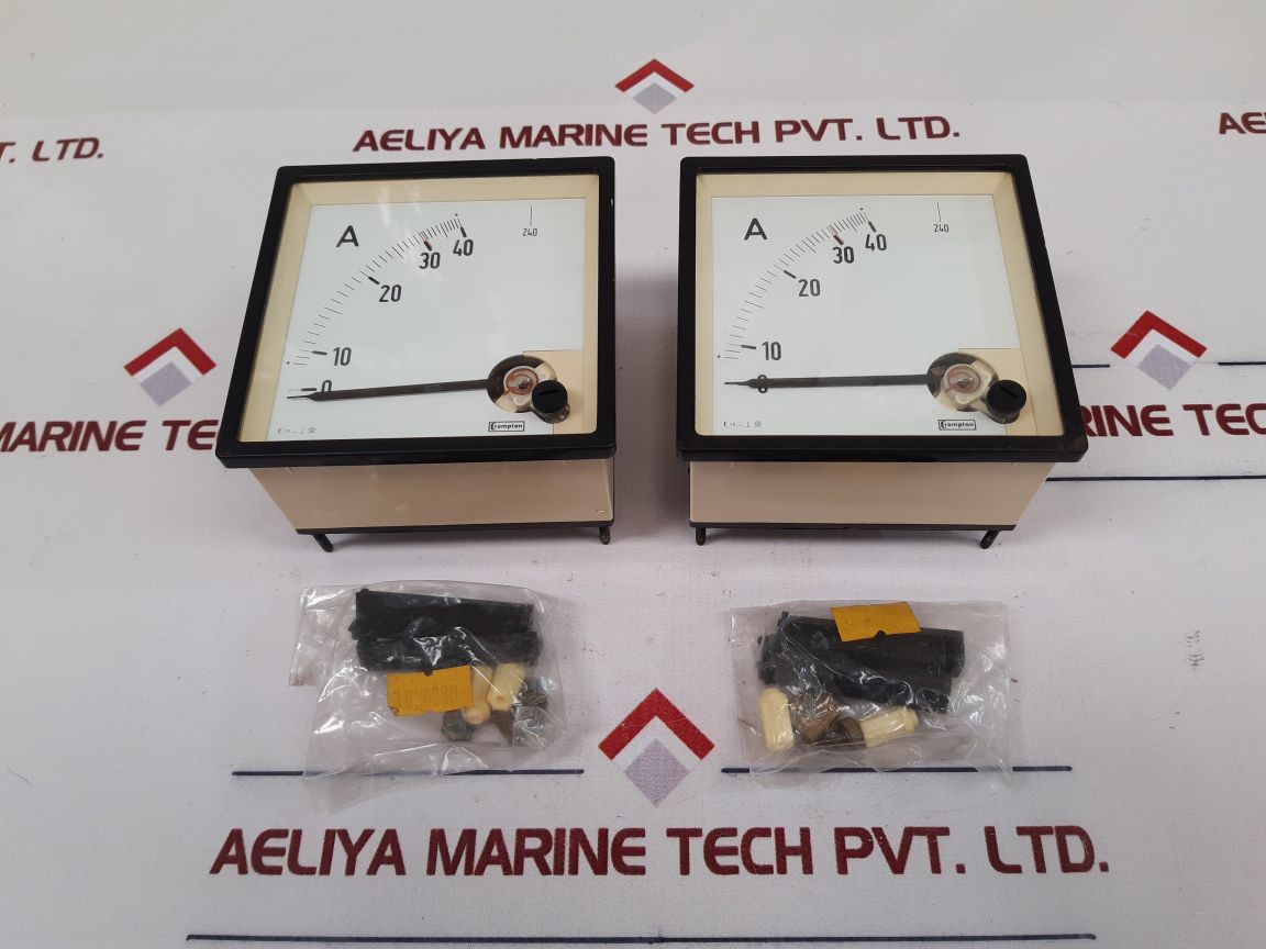 Crompton Instruments 244-026G-33190 Ammeter