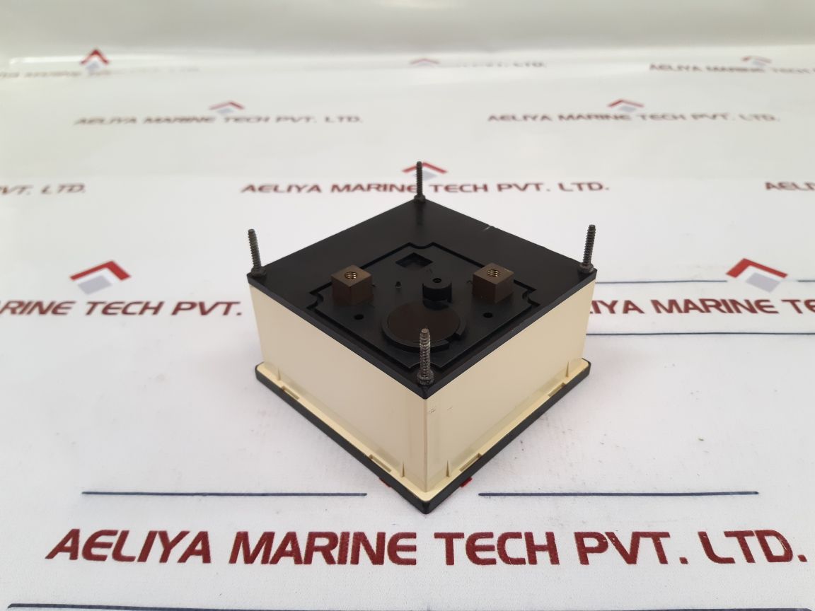 Crompton Instruments 244-026G-33190 Ammeter