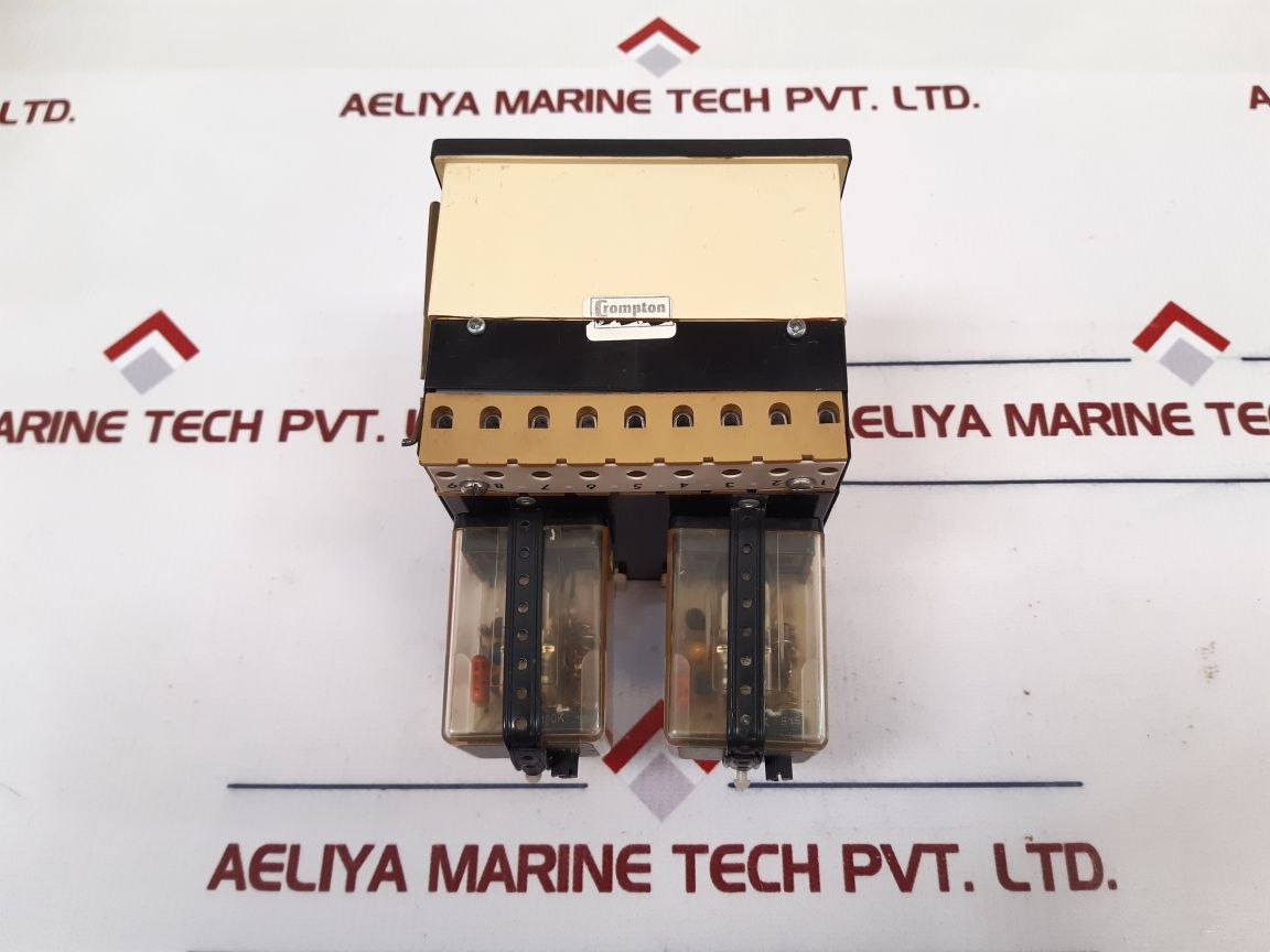 Crompton Instruments 244-302 B Ammeter