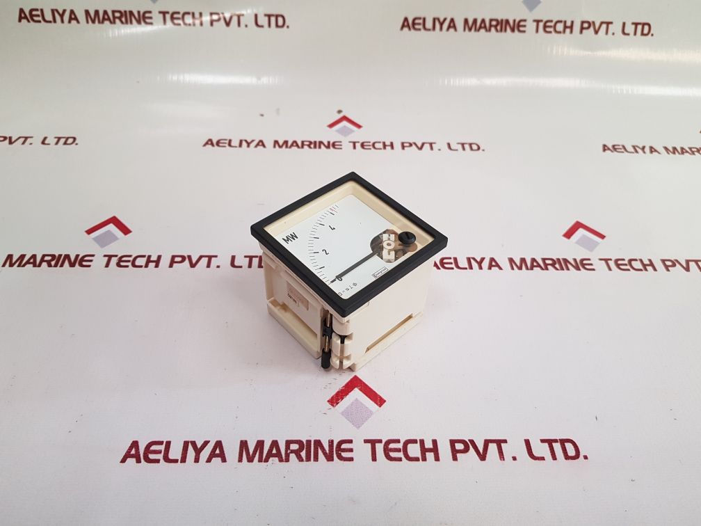 Crompton Instruments E243-01A-g-gz-**-wh-sr Ammeter