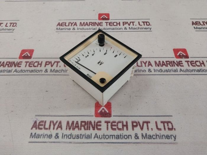 Crompton Instruments E244-02Q-g-pz-uy-c7-sw3-mg Analogue Panel Meter