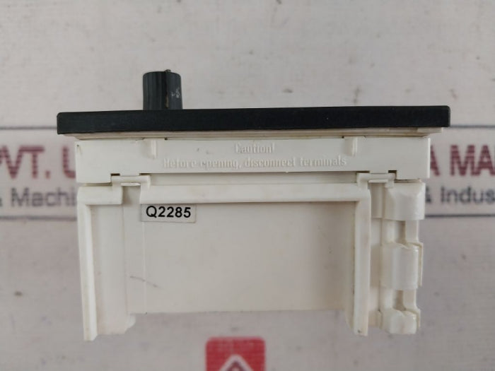 Crompton Instruments E244-02Q-g-pz-uy-c7-sw3-mg Analogue Panel Meter