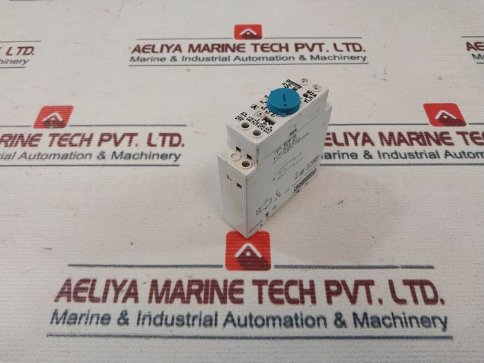 Crouzet M2A Timer Relay 88881100 24V 50-60Hz Ip40 8A/250V 1/3Hp 240Vac 0,05S-60H