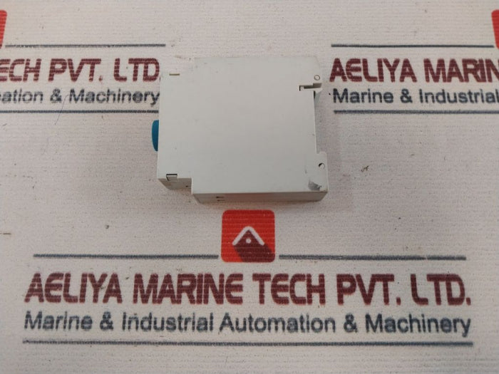 Crouzet M2A Timer Relay 88881100 24V 50-60Hz Ip40 8A/250V 1/3Hp 240Vac 0,05S-60H