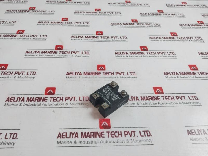 Crydom A1225 Solid-state Relay En60950 90-280v Ac 120v Ac