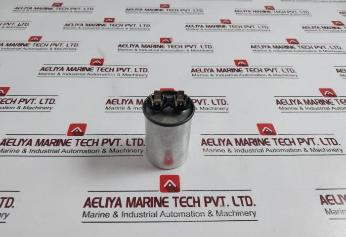 Csc 628318-305 Capacitor 15.0 Microf 370Vac/B