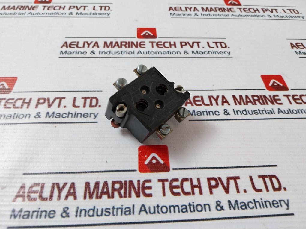 Cutler-hammer 91000T53 Contact Block 660V Max
