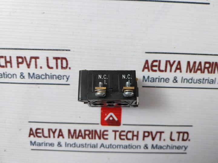 Cutler-hammer 91000T53 Contact Block 660V Max