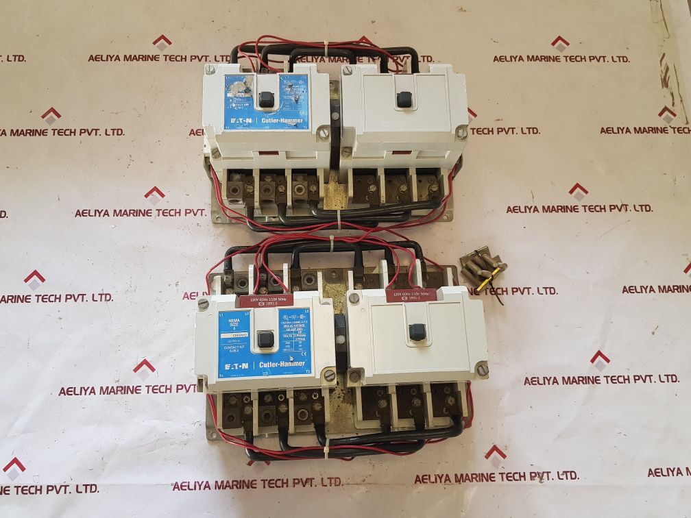 Cutler-hammer cn55nn3a reversing contactor 135 amp