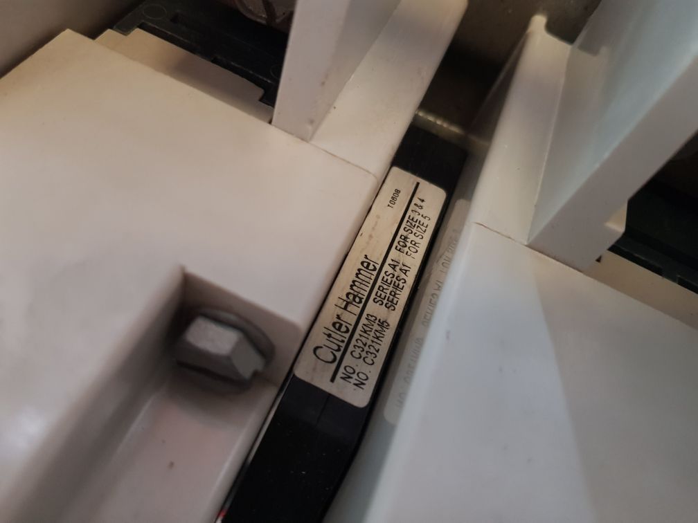 Cutler-hammer cn55nn3a reversing contactor 135 amp