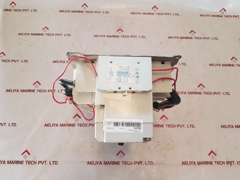Cutler-hammer cn55nn3a reversing contactor 135 amp