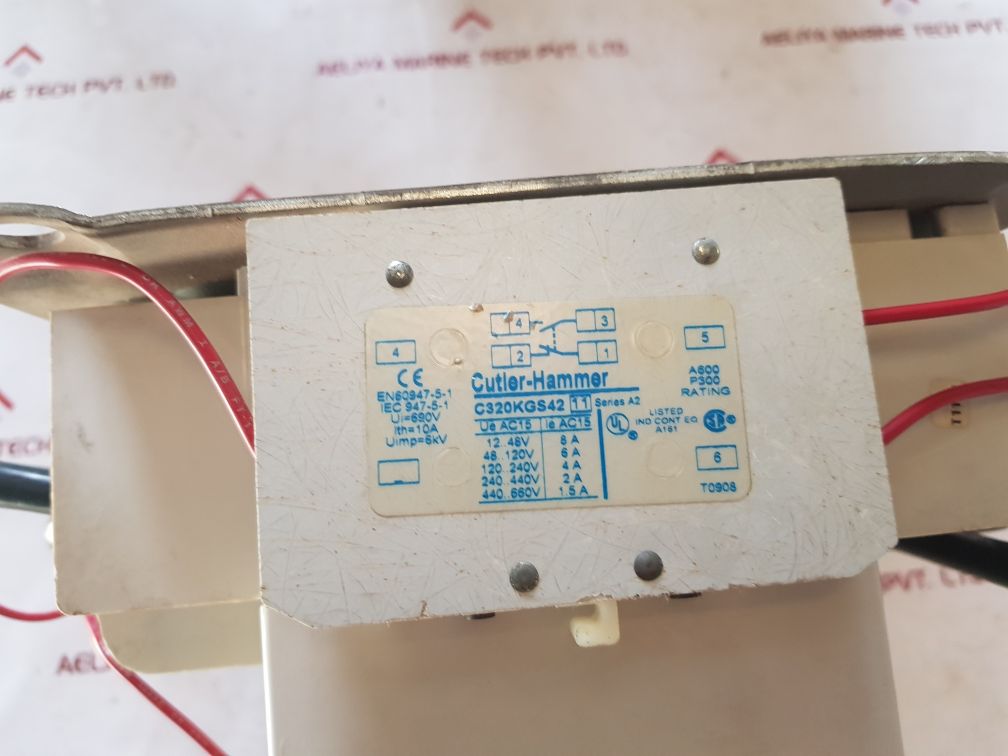 Cutler-hammer cn55nn3a reversing contactor 135 amp