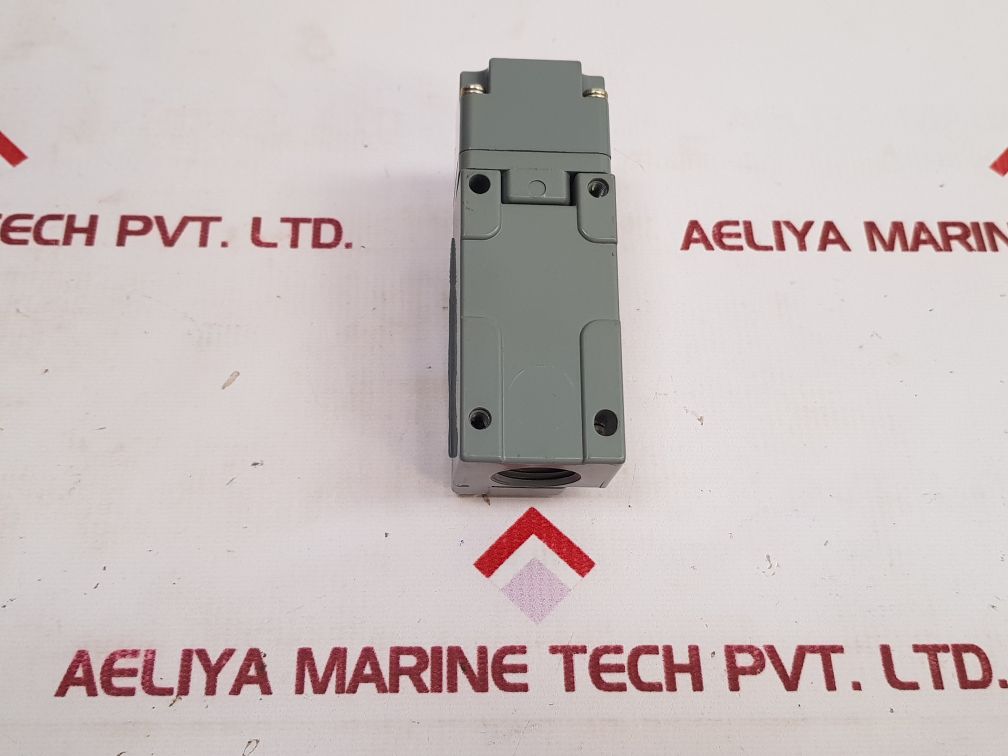 Cutler-hammer E50Sa Series A2 Limit Switch - Aeliya Marine Tech