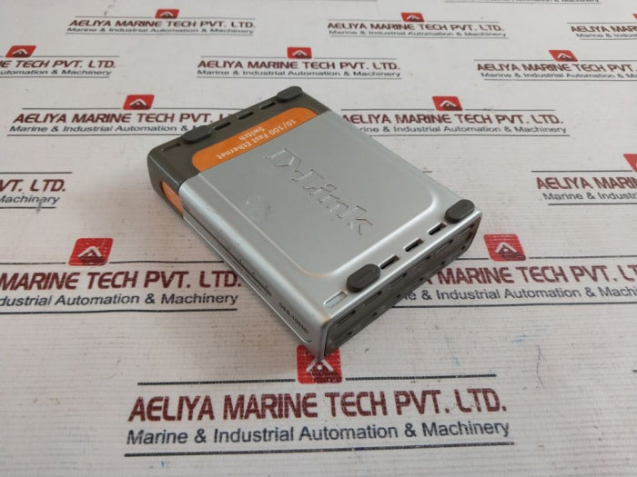 D-link Des-1005D Fast Ethernet Switch 10/100 5-port