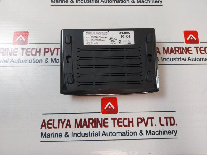 D-link Des-1008D Gigabit Desktop Switch With Switching Adapter Fps005Eua-050100