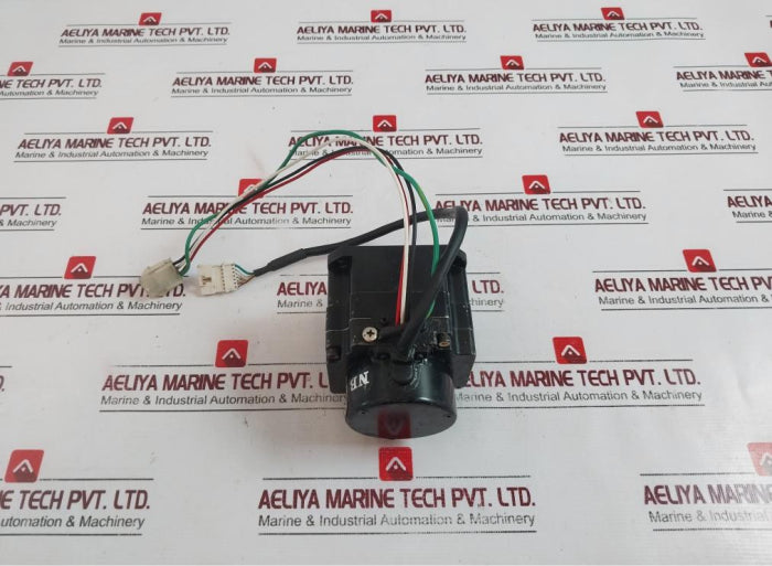 Daihen W-l01050 Ac Servo Motor 100W 3000 Rpm, Mf101Ns302Knn08