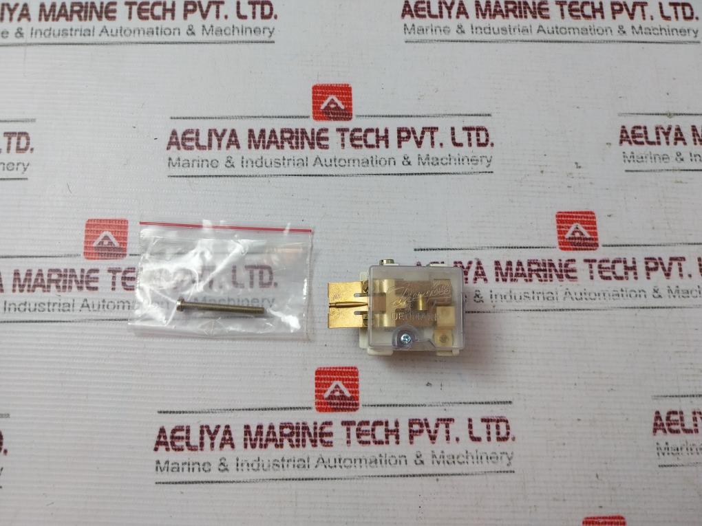 Danfoss 017-4030 Pressure Switch
