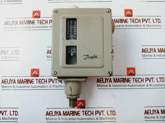 Danfoss 017a1692 Pressure Switch Rt 200 3,5-17 Psi/0,25-1,2 Bar Ip66