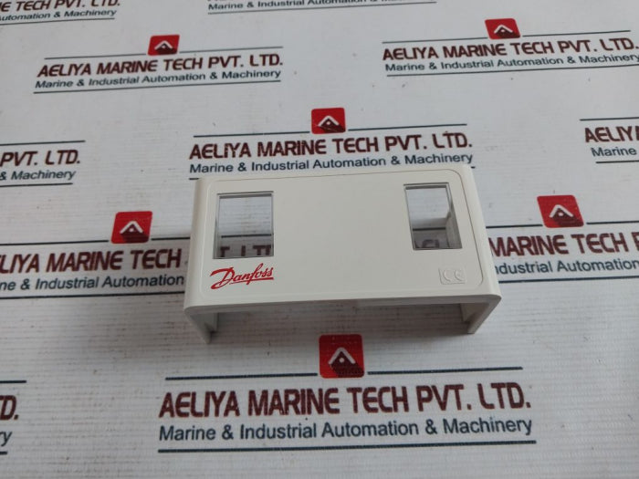 Danfoss 060-011366 Pressure Switch Front Cover 61B5