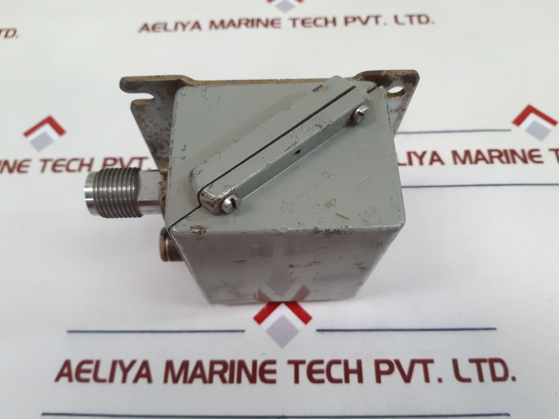 Danfoss Emp2 Pressure Transmitter 084G2106 0-4 Bar