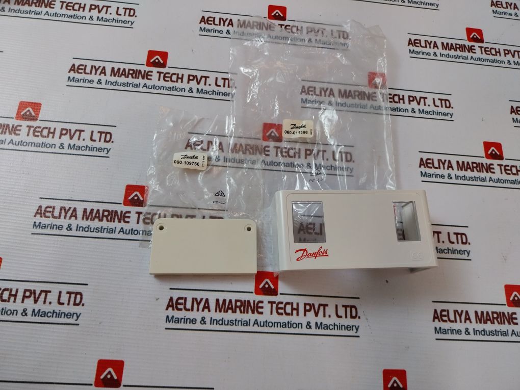 Danfoss Front Cover For Dual Version Kp Series Pressure Switch 060-011366 Set