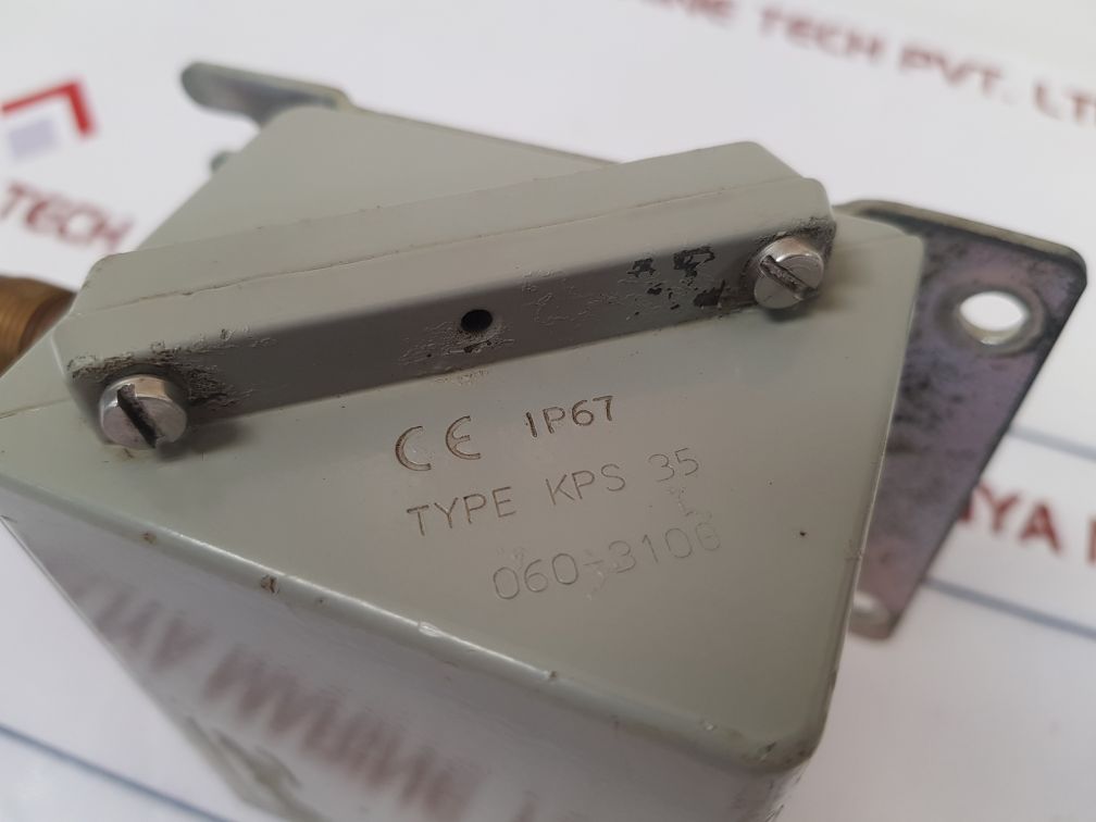 Danfoss KPS 35 Pressure Switch 060-3100, 480vac 6a