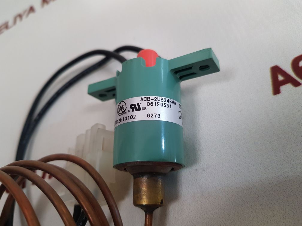 Danfoss Ps45bar Pressure Switch 061f9531, 6a 250v - Aeliya Marine Tech