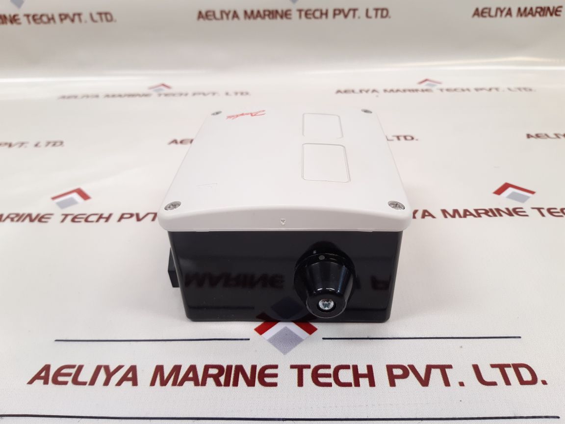 Danfoss Rt200 Pressure Switch 017-524066 - Aeliya Marine Tech