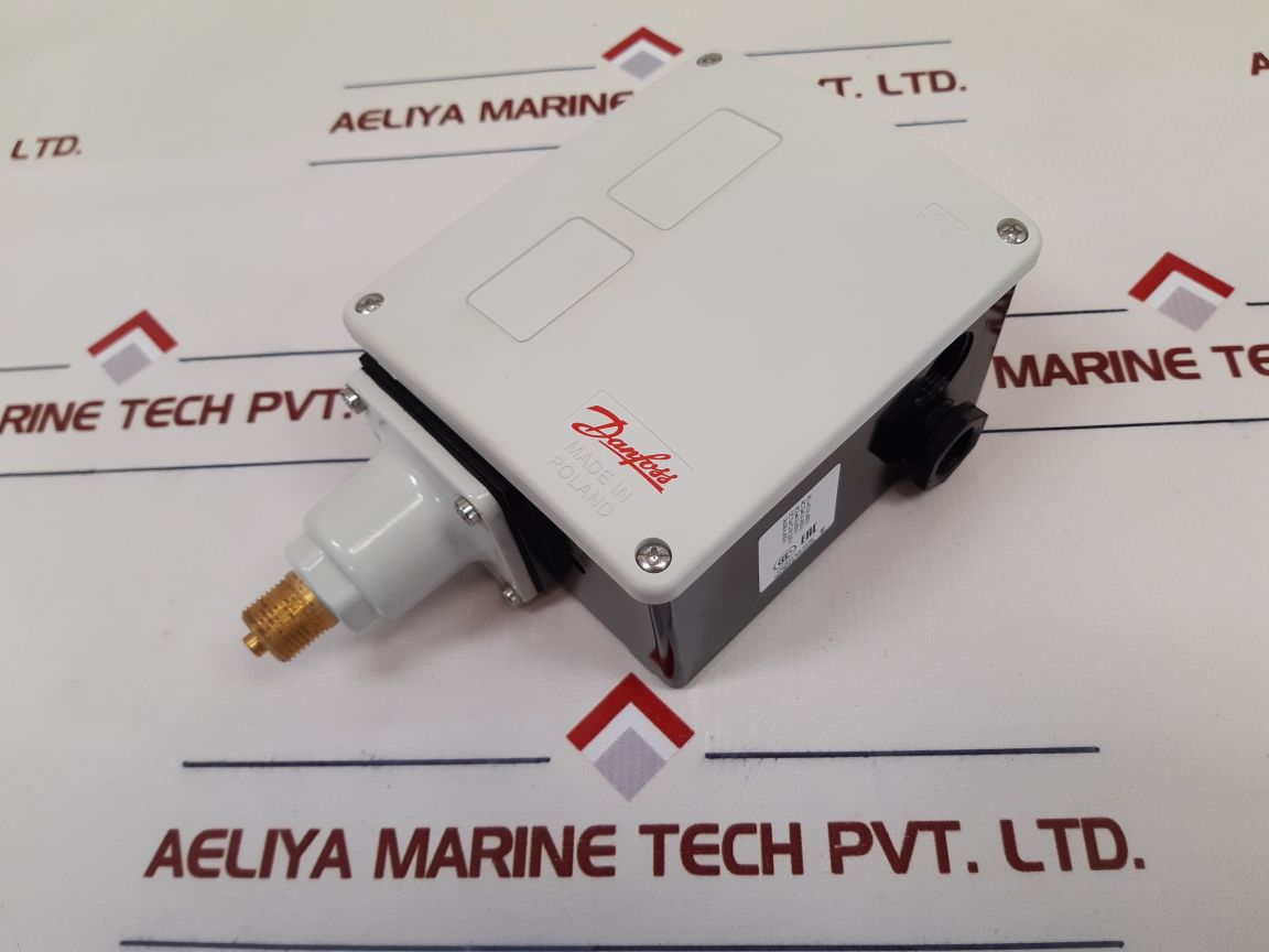 Danfoss Rt200 Pressure Switch 017-524066 - Aeliya Marine Tech