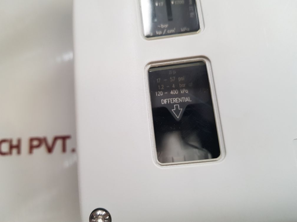 Danfoss Rt5 Pressure Switch 017-525566 400V 10A 60-240Psig 400-1700 Kpa