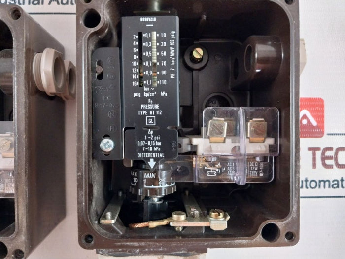 Danfoss Rt 112 Pressure Switch 17-5191, 400V