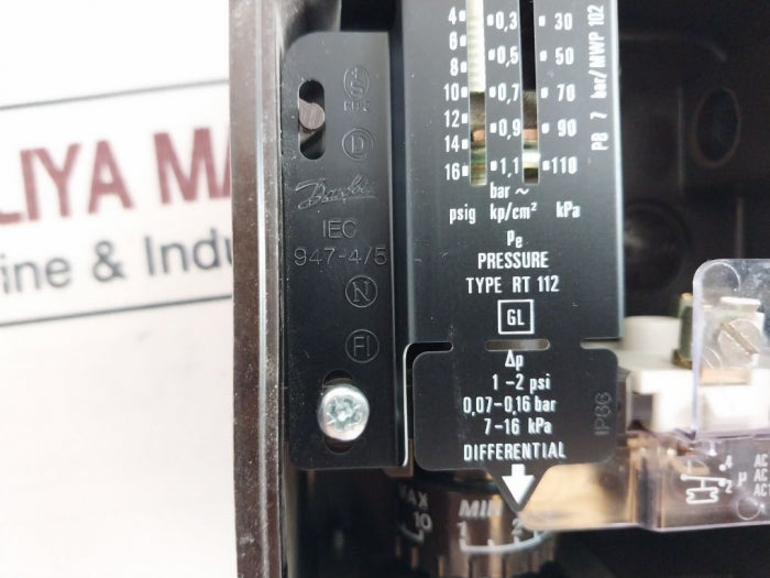 Danfoss Rt 112 Pressure Switch 17-5191, 400V