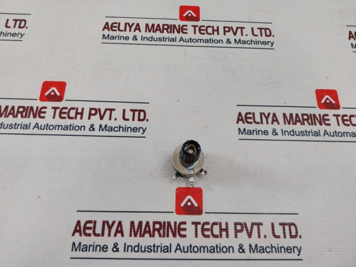 Danotherm 22/35 Rotary Switch Knurled Shaft Solder Terminal