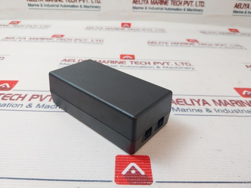 Delta Electronics S30122-h7726-x Ac/dc Adapter Tadp-19ab D