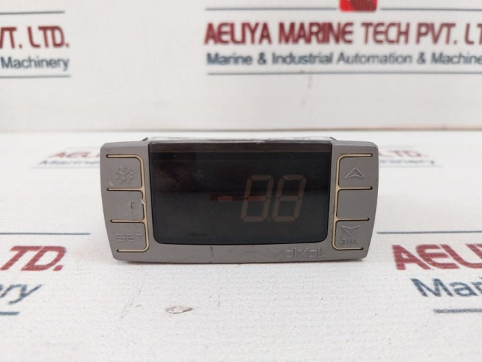 Dixell XR03CX-5N0C1 Digital Thermostat Controller Auxiliary Refrigerating