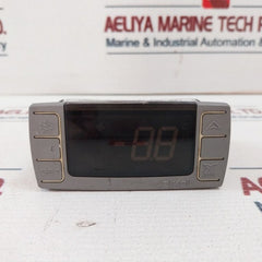 Dixell XR03CX-5N0C1 Digital Thermostat Controller Auxiliary Refrigerating