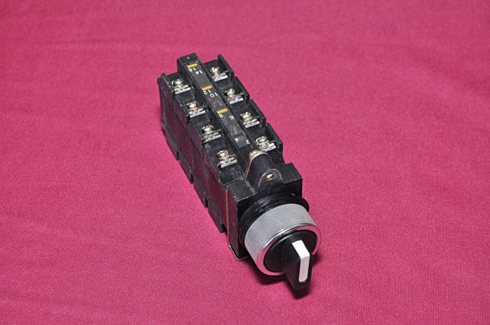 Fuji electric ak22 selector switch