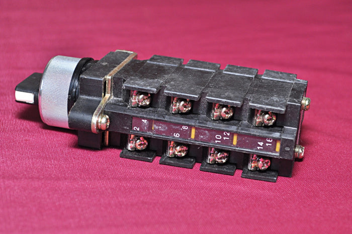 Fuji electric ak22 selector switch