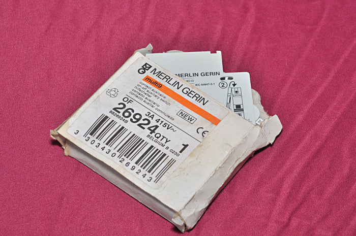 Merlin Gerin Multi9 26924 Auxiliary Contact On/Off Switch 8826924B Iec 60947-5-1