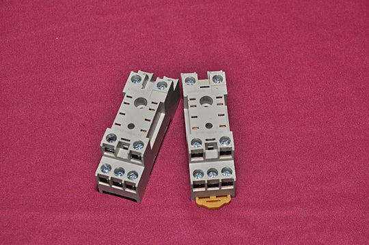 Lot of 3X OMRON PYF08A-N Relay Coil Socket 7A 250VAC