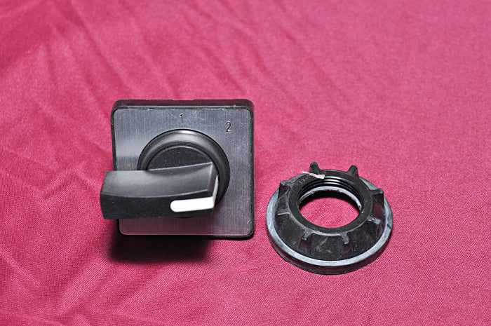 Telemecanique k1d012nch commutateur