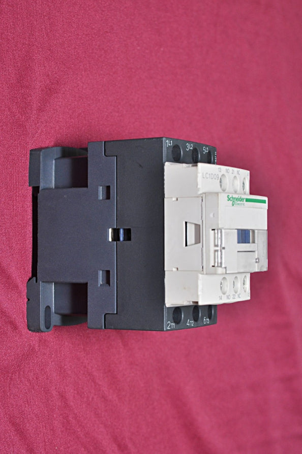 Schneider Electric/telemecanique Lc1d09r7 Contactor